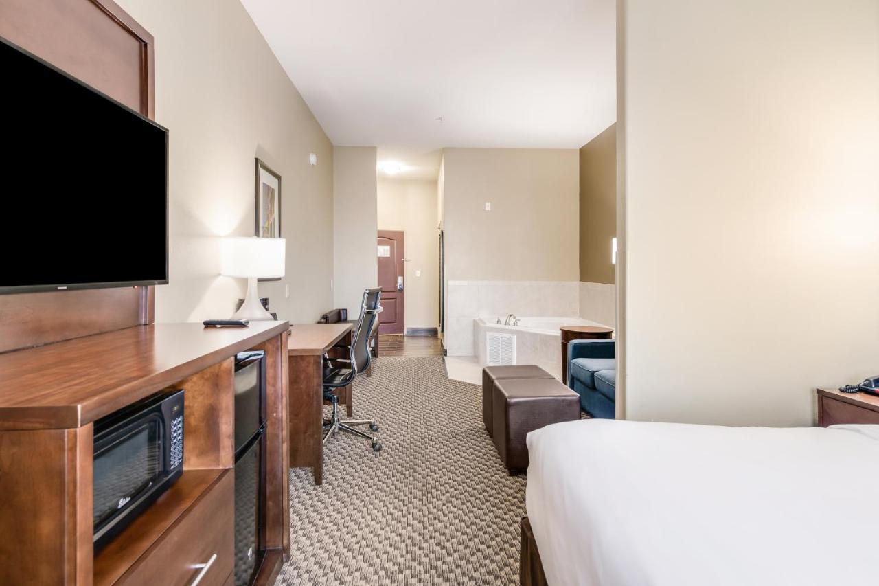 Comfort Suites Форт-Стоктон Экстерьер фото