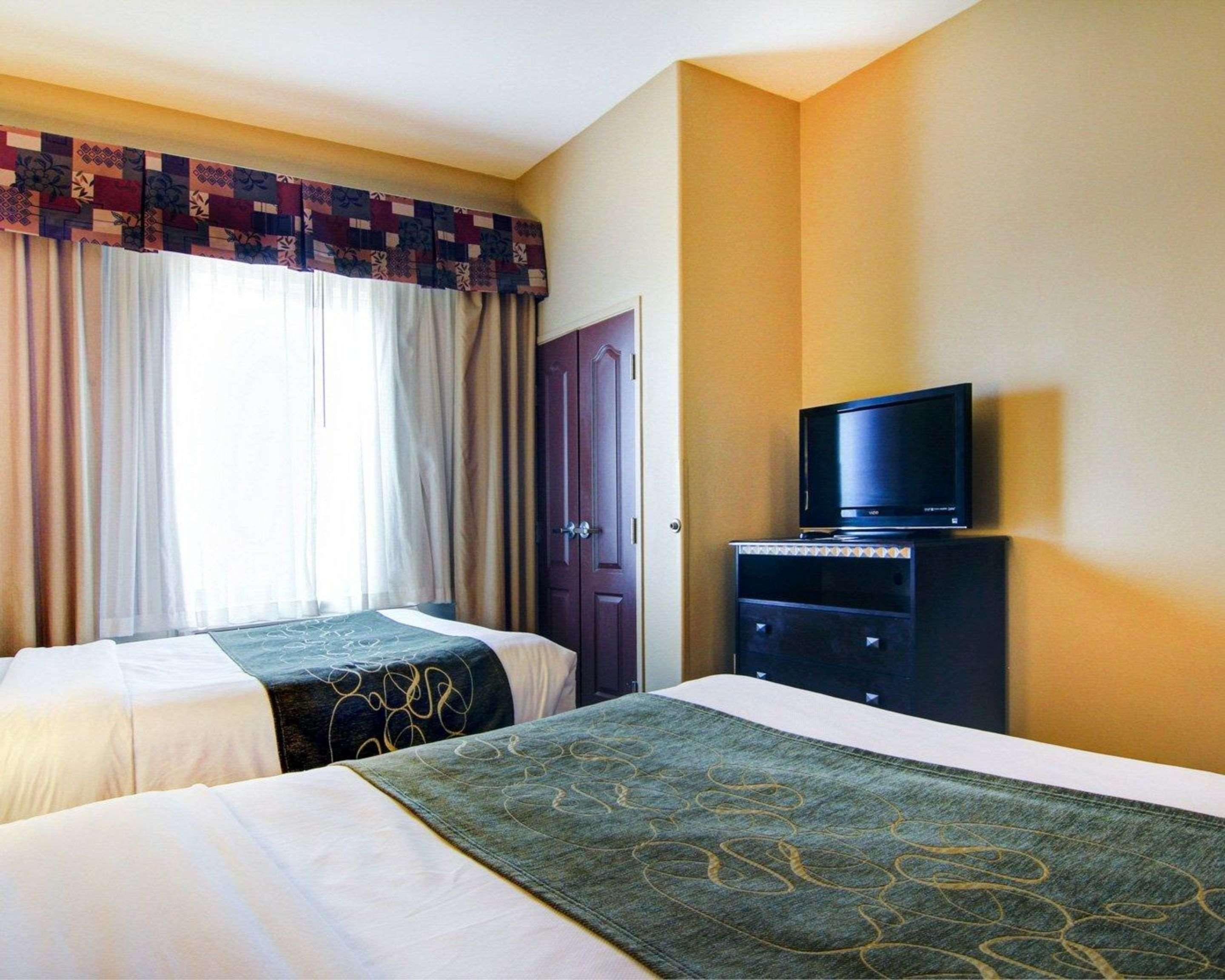 Comfort Suites Форт-Стоктон Экстерьер фото
