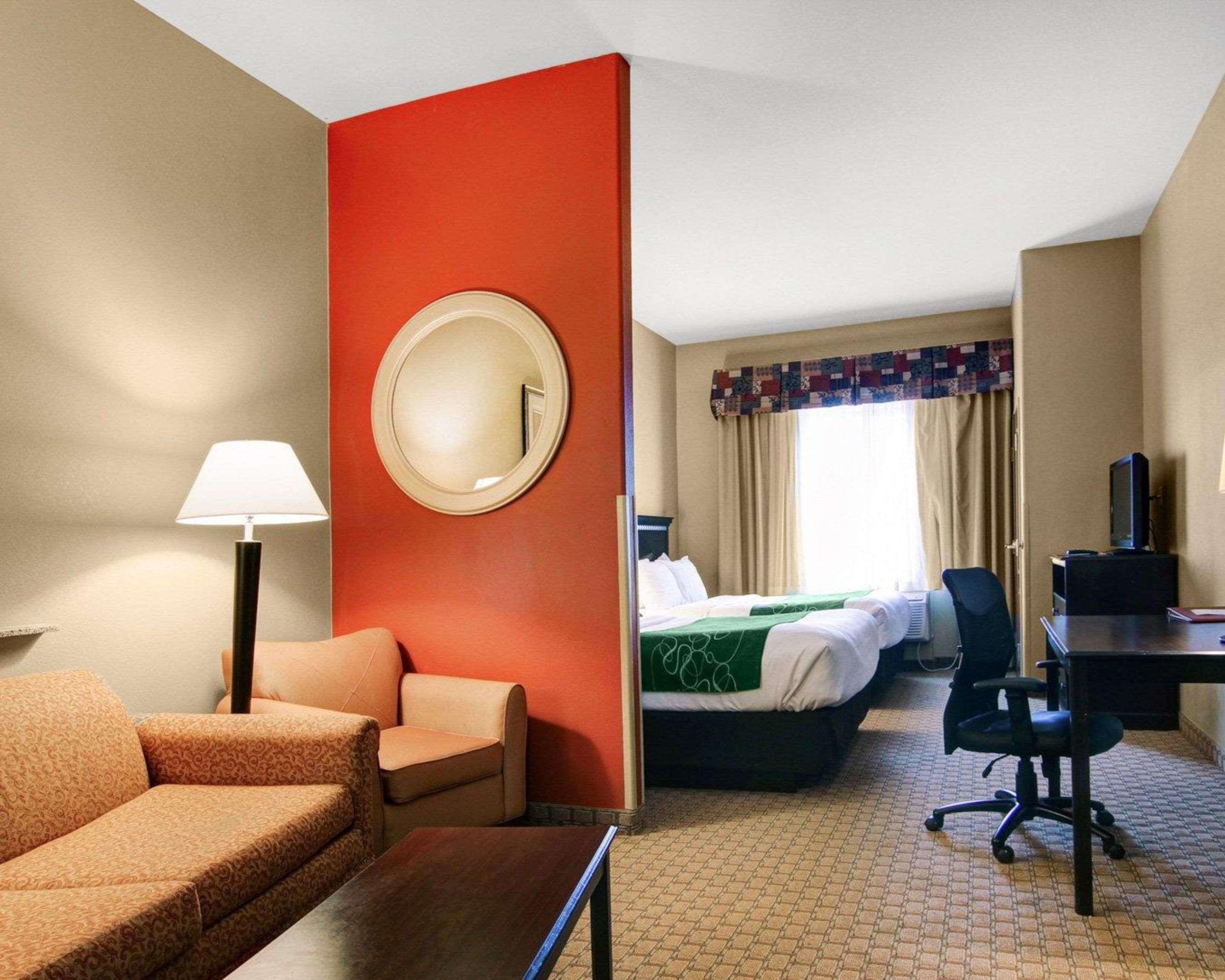 Comfort Suites Форт-Стоктон Экстерьер фото