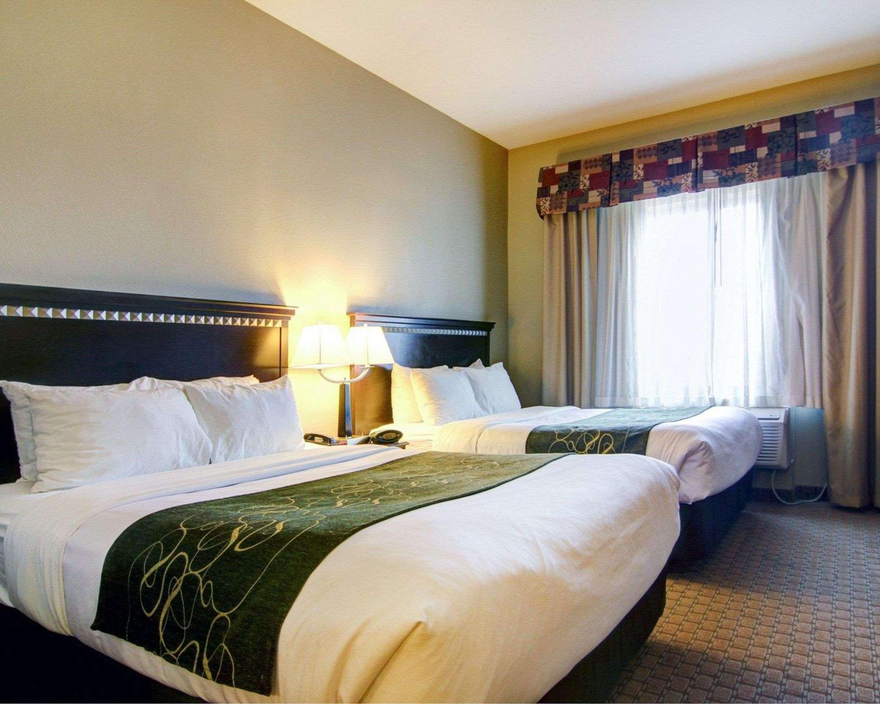 Comfort Suites Форт-Стоктон Экстерьер фото
