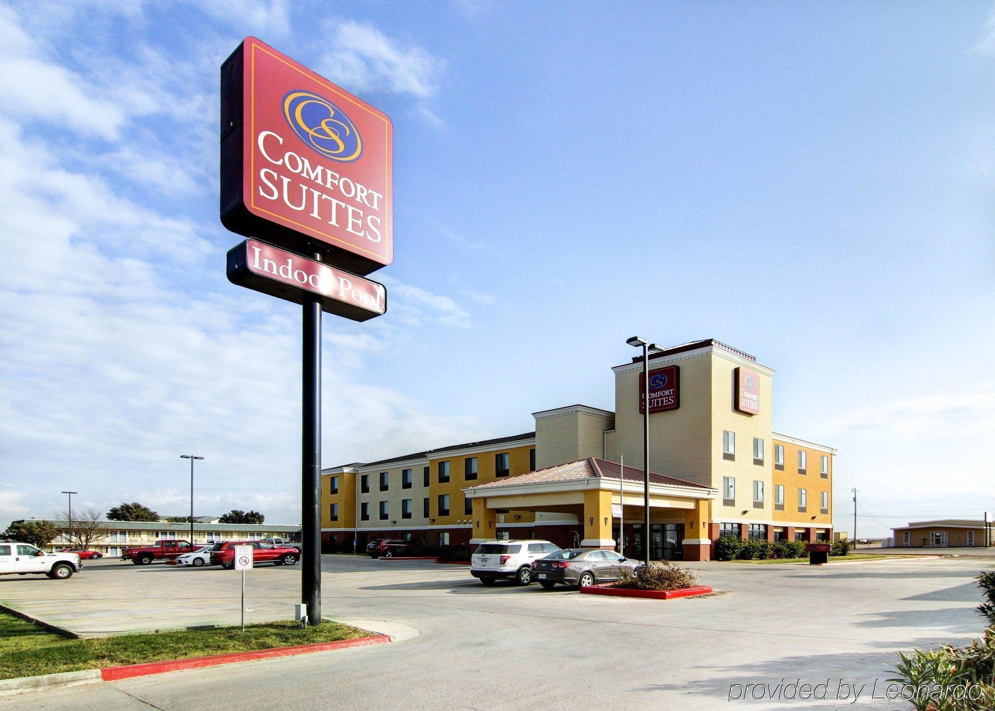 Comfort Suites Форт-Стоктон Экстерьер фото