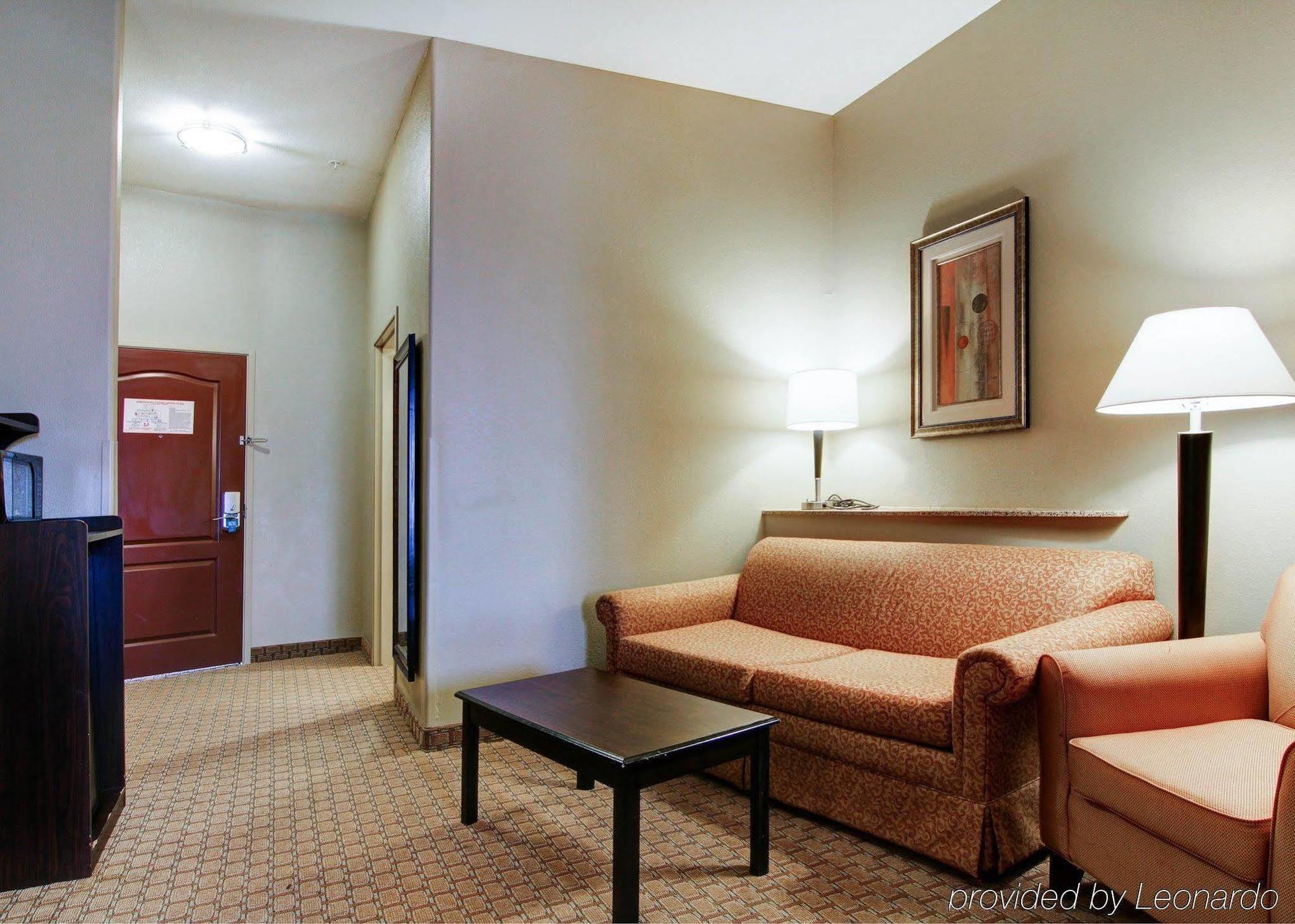 Comfort Suites Форт-Стоктон Экстерьер фото