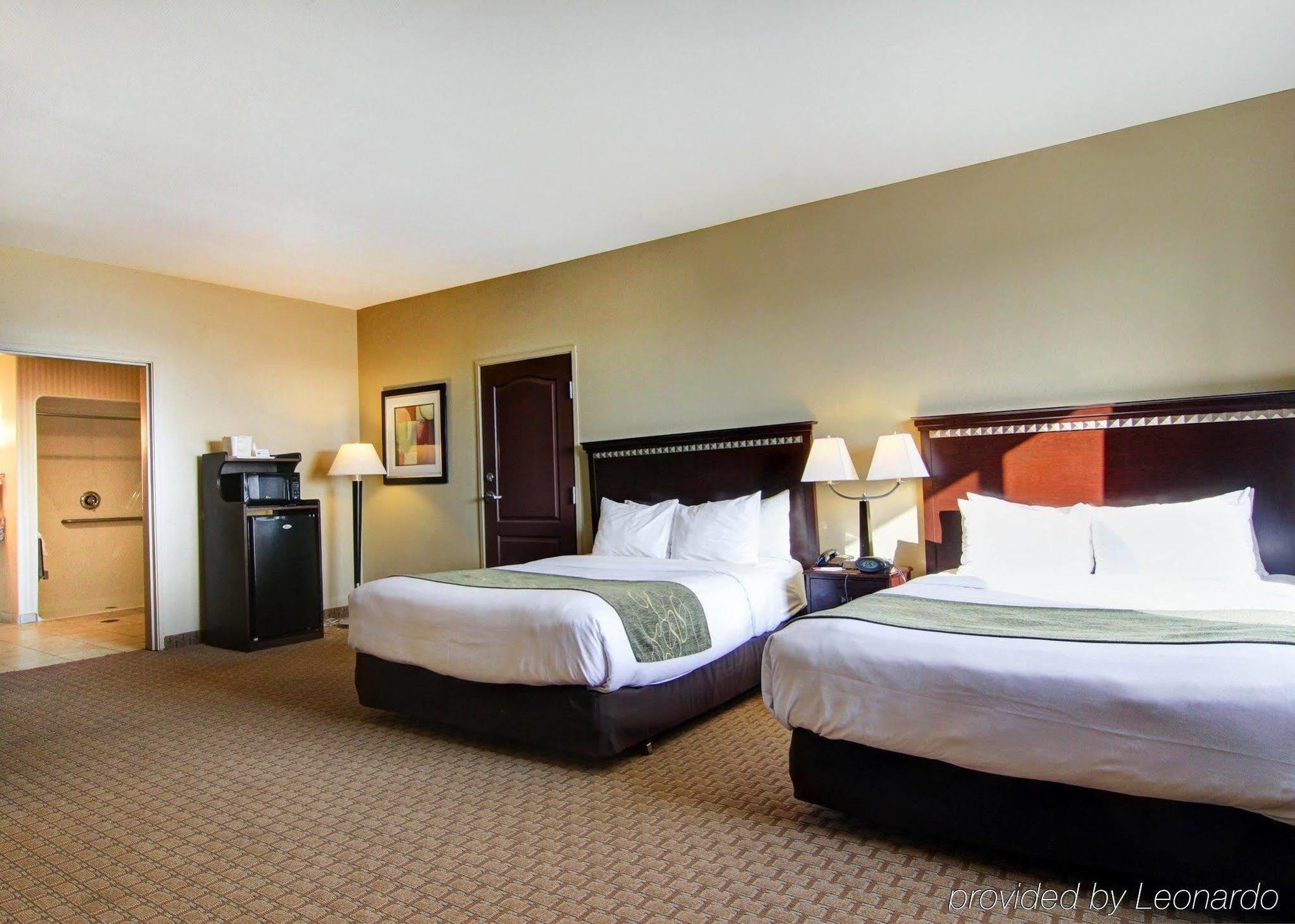 Comfort Suites Форт-Стоктон Экстерьер фото